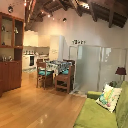Marconi Segreto Apartment *