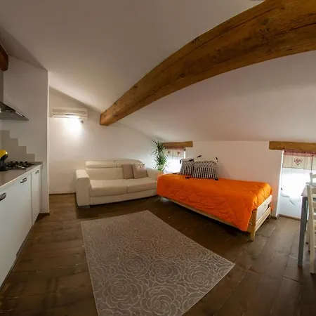 Marconi Segreto Apartment Verona